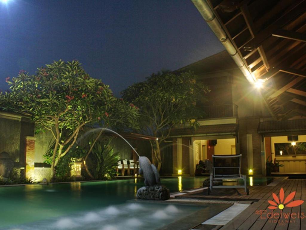 The Edelweiss Hideaway Villa Solo Exterior photo