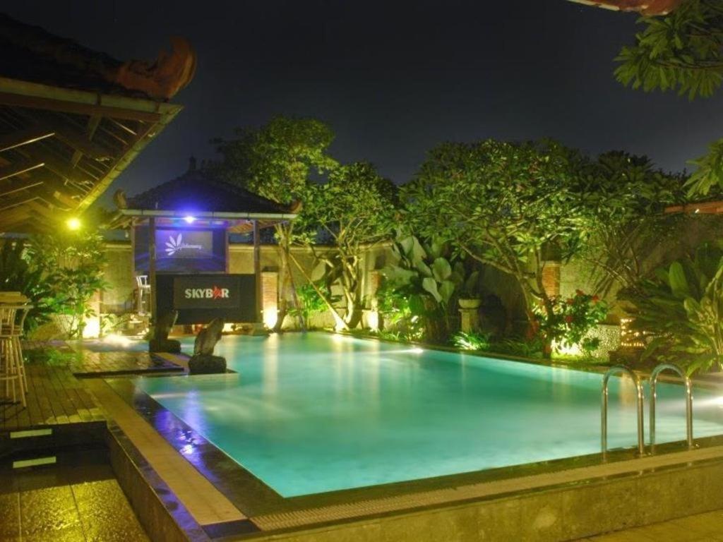 The Edelweiss Hideaway Villa Solo Exterior photo